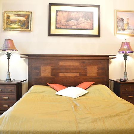 Appartamento Classic Flat At Basilica Budapest Esterno foto
