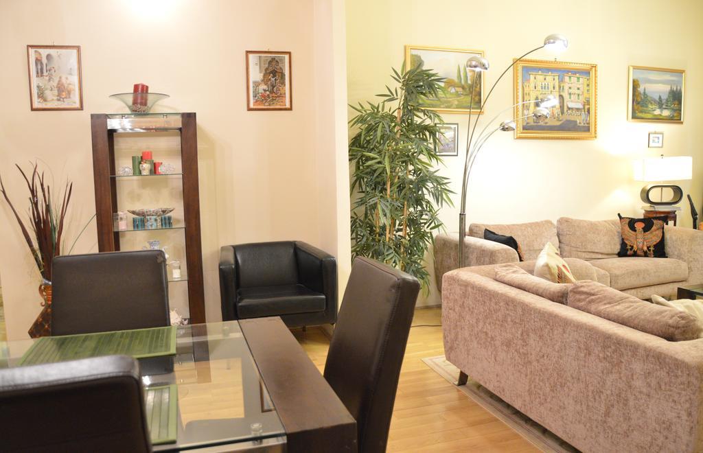 Appartamento Classic Flat At Basilica Budapest Esterno foto