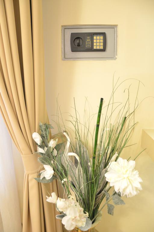 Appartamento Classic Flat At Basilica Budapest Esterno foto