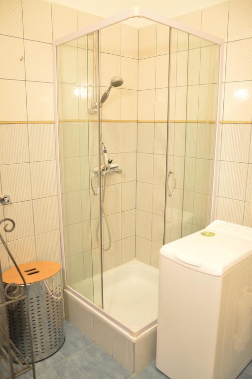 Appartamento Classic Flat At Basilica Budapest Esterno foto